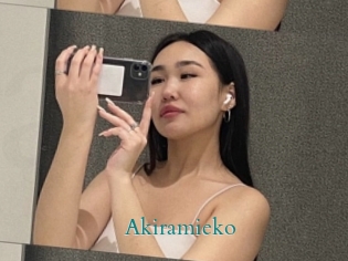 Akiramieko