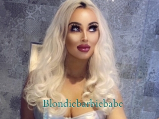 Blondiebarbiebabe
