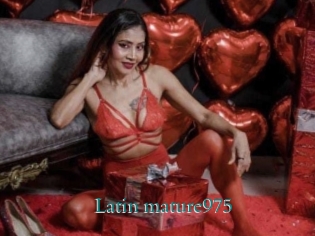 Latin_mature975