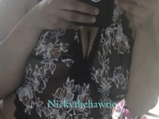 Nickythehawtie
