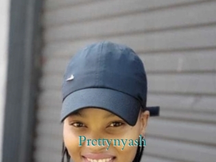 prettynyash Anal Beurette