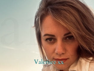 Valeriiee_xx